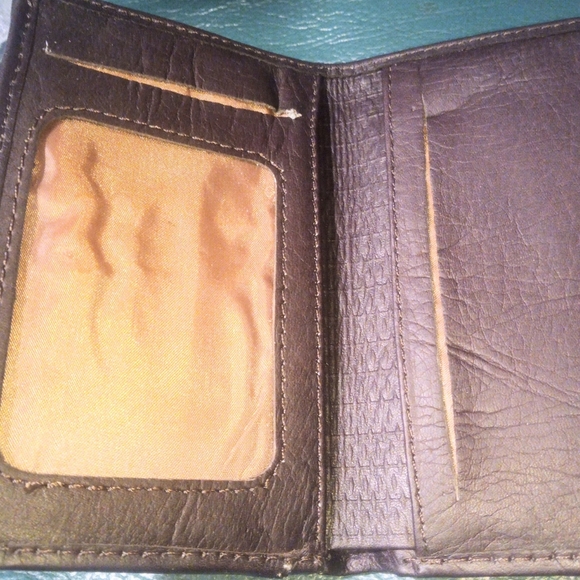 Women's leather wallet - Picture 4 of 6